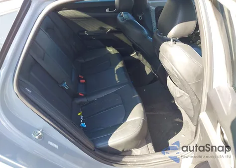 2021 Kia K5 Gt-Line z USA, uszkodzony, nr VIN 5XXG64J23MG022938